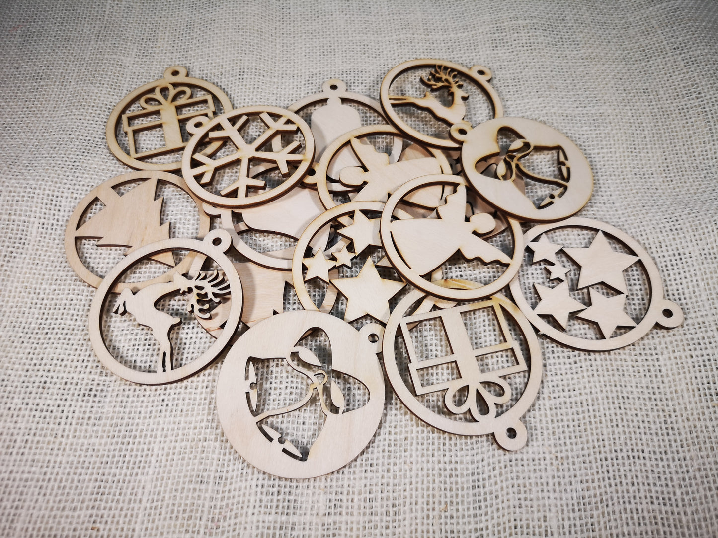 Set of 20 Wooden Christmas Tree Baubles