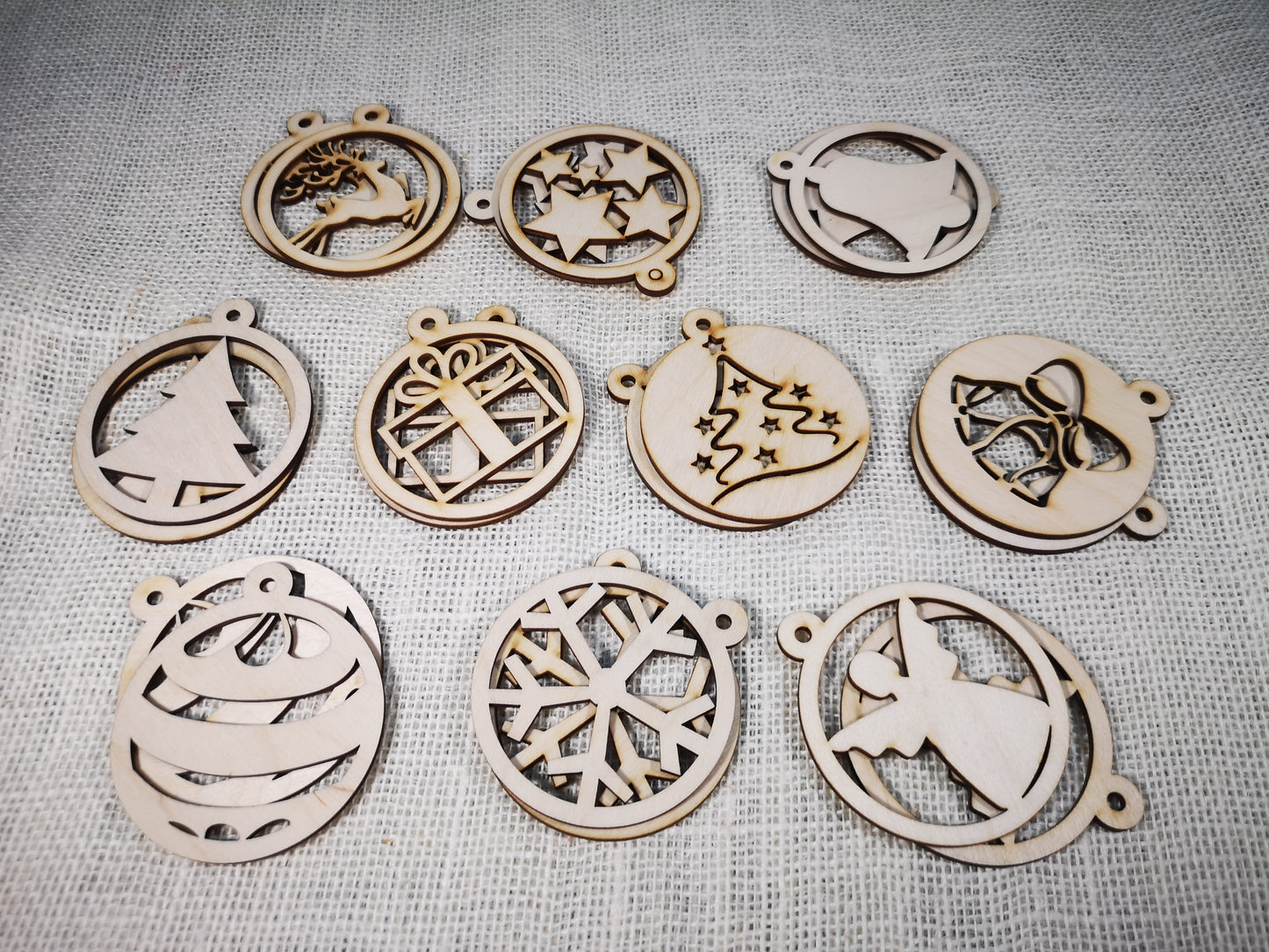 Set of 20 Wooden Christmas Tree Baubles