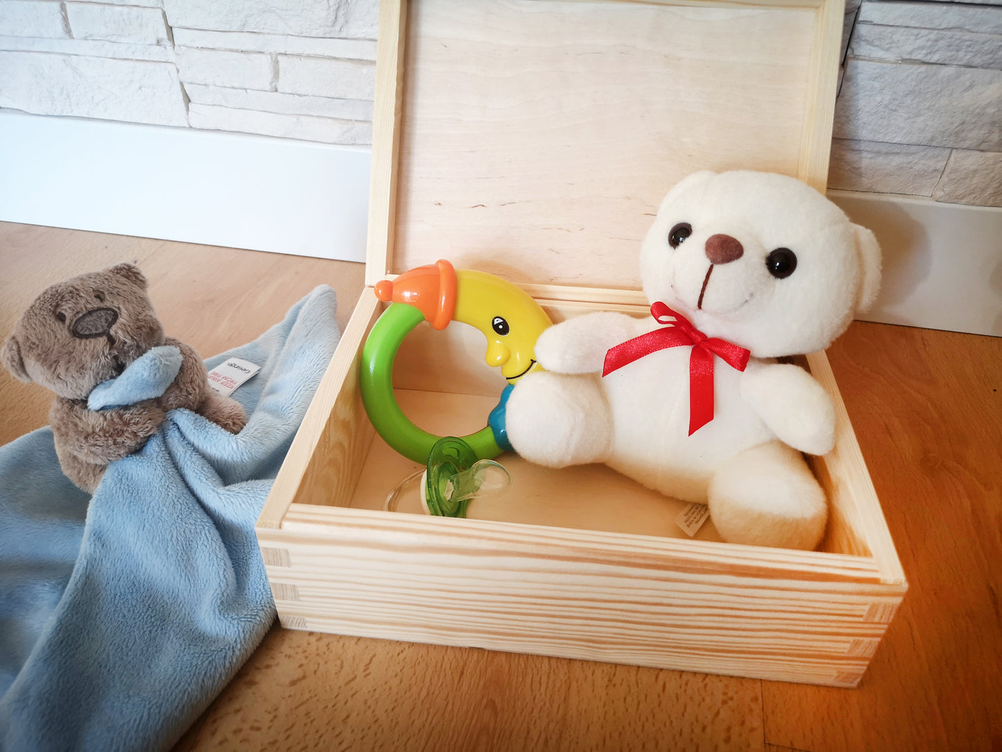 Personalized Memory Box For Newborn / Baby Shower Keepsake Box #5