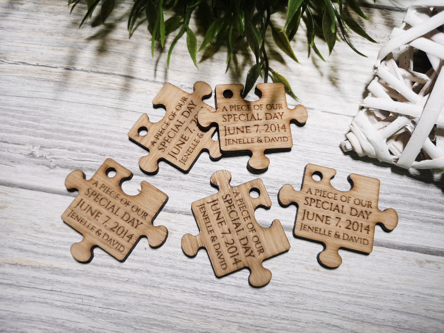 Personalized Wedding Puzzle Favors For Quests - Engraved Wooden Jigsaw Piece